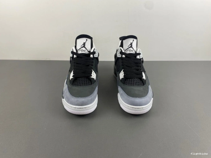 4 Air FQ8138-002 Jordan Fear 1102